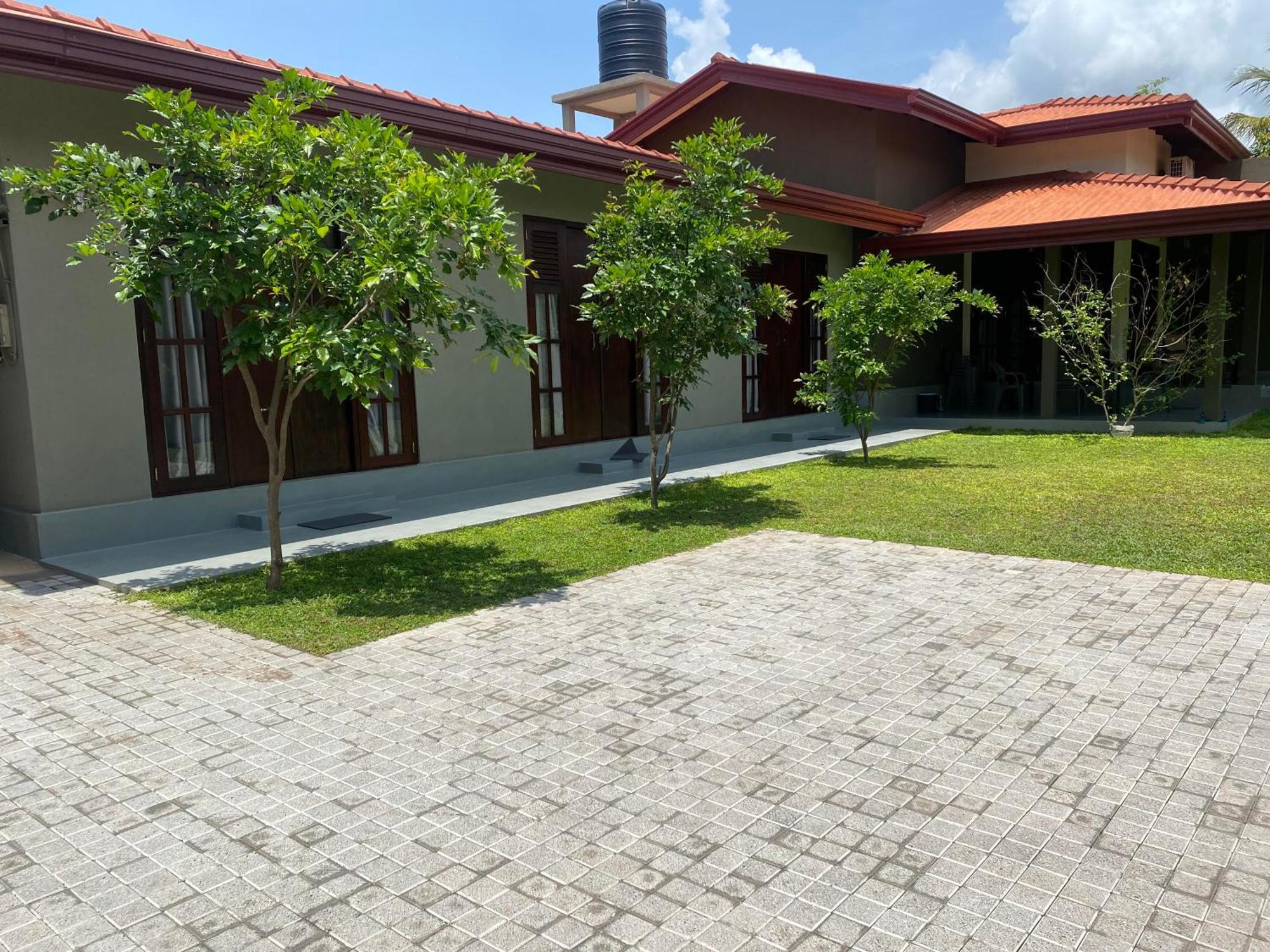 Negombo 146 Homestay Dış mekan fotoğraf